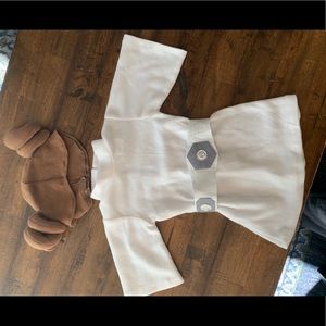 Princess Leia costume